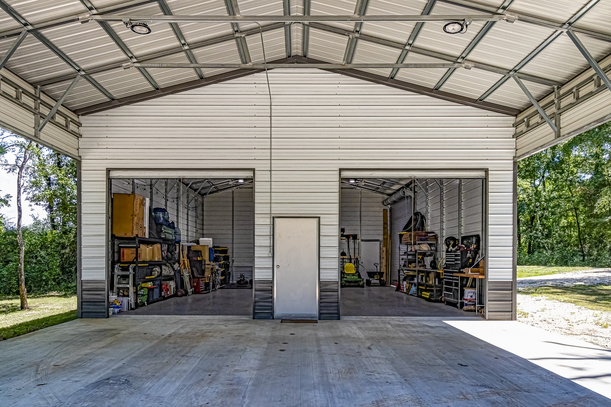 40 Bob Steele Road Coldspring, TX 77331 - Photo 7 of 50 a view of an entrance to house