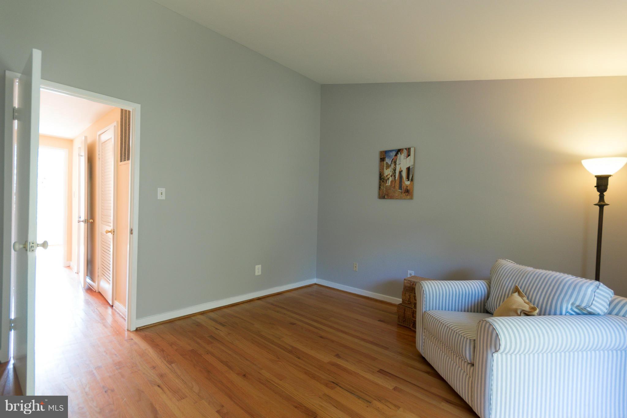 11432 Orchard Lane Reston, VA 20190 - Photo 15 of 30 Bedroom