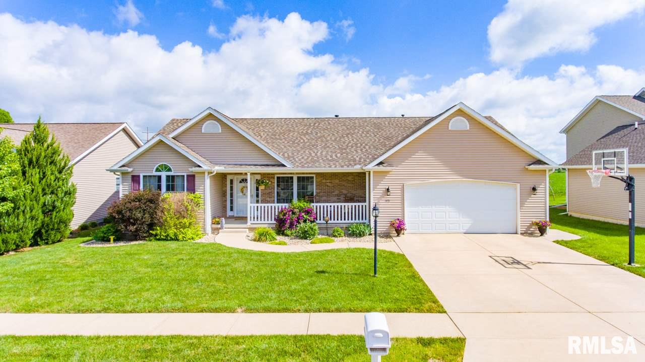 1421 Santa Fe Road Washington, IL 61571 - Photo 1 of 36 Gallery Image 1