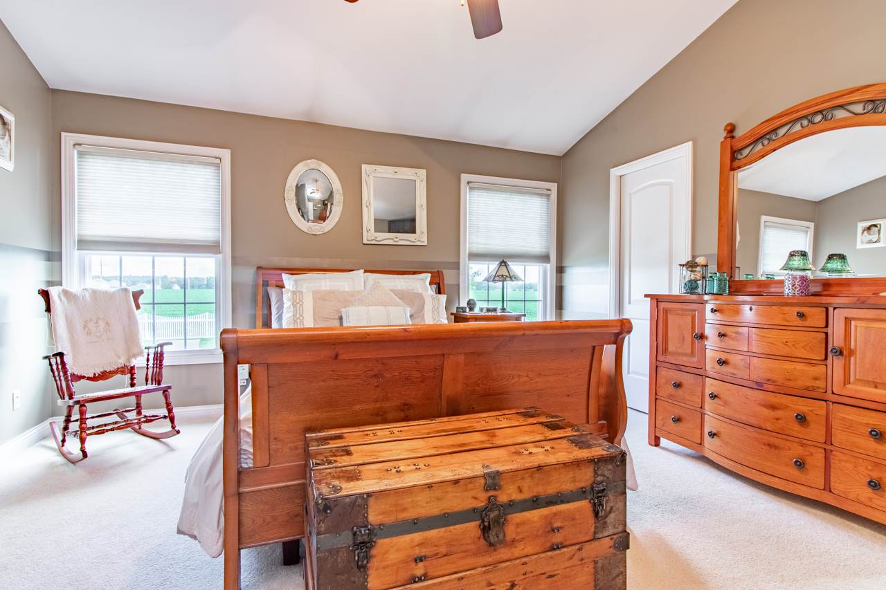1421 Santa Fe Road Washington, IL 61571 - Photo 22 of 36 Gallery Image 22