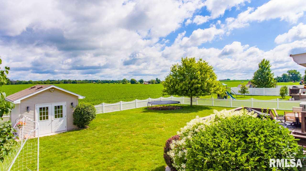 1421 Santa Fe Road Washington, IL 61571 - Photo 7 of 36 Gallery Image 7