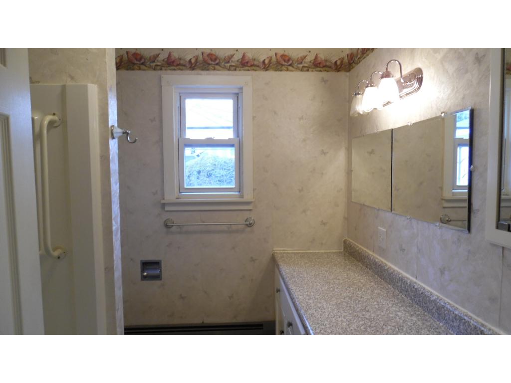 59 Rosemary Avenue Rutland, VT 05701 - Photo 14 of 22