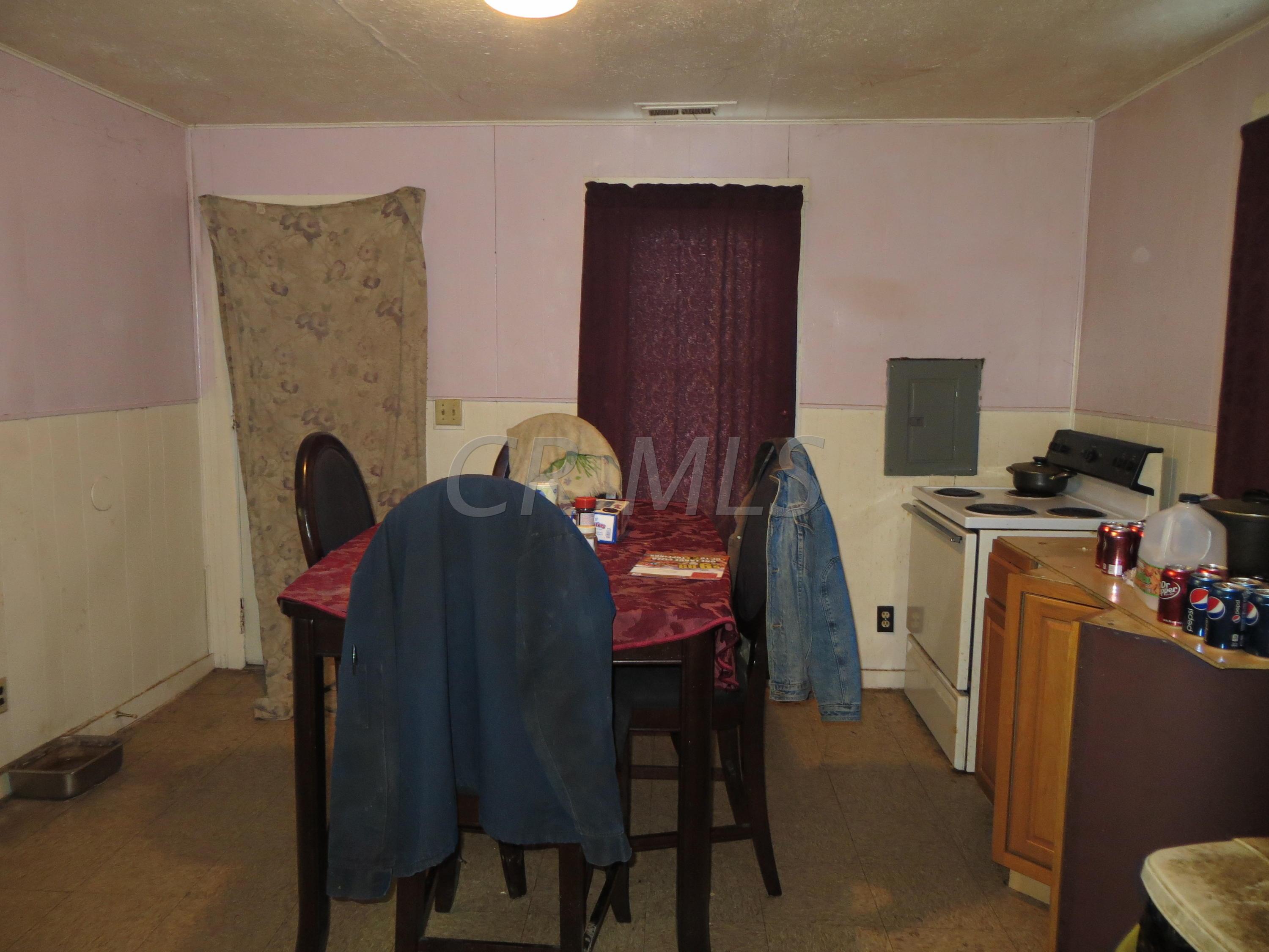 1082 Hilock Road Columbus, OH 43207 - Photo 21 of 27 Gallery Image 21