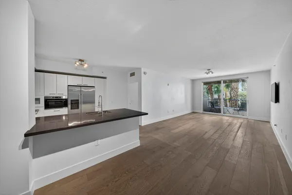 $2,495 | 2421 Northeast 65th Street, Unit 209, Fort Lauderdale, FL 33308