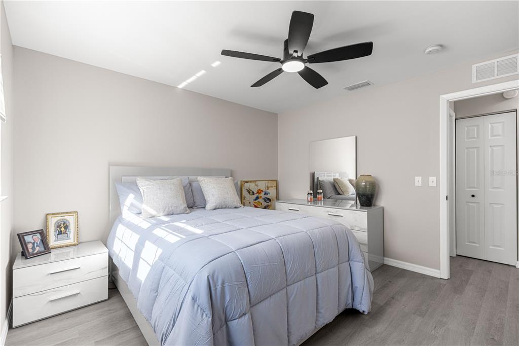 9729 Southwest 97th Street Ocala, FL 34481 - Photo 10 of 59