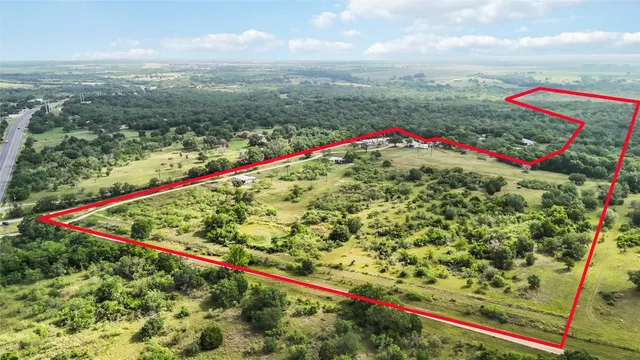 $1,299,999 | 227 Henderson Lane, Lockhart, TX 78644