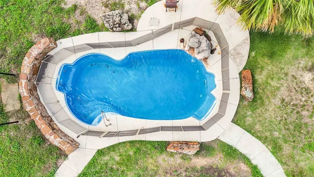 $1,299,999 | 227 Henderson Lane, Lockhart, TX 78644