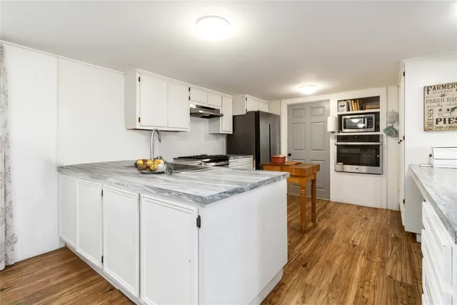 $1,299,999 | 227 Henderson Lane, Lockhart, TX 78644