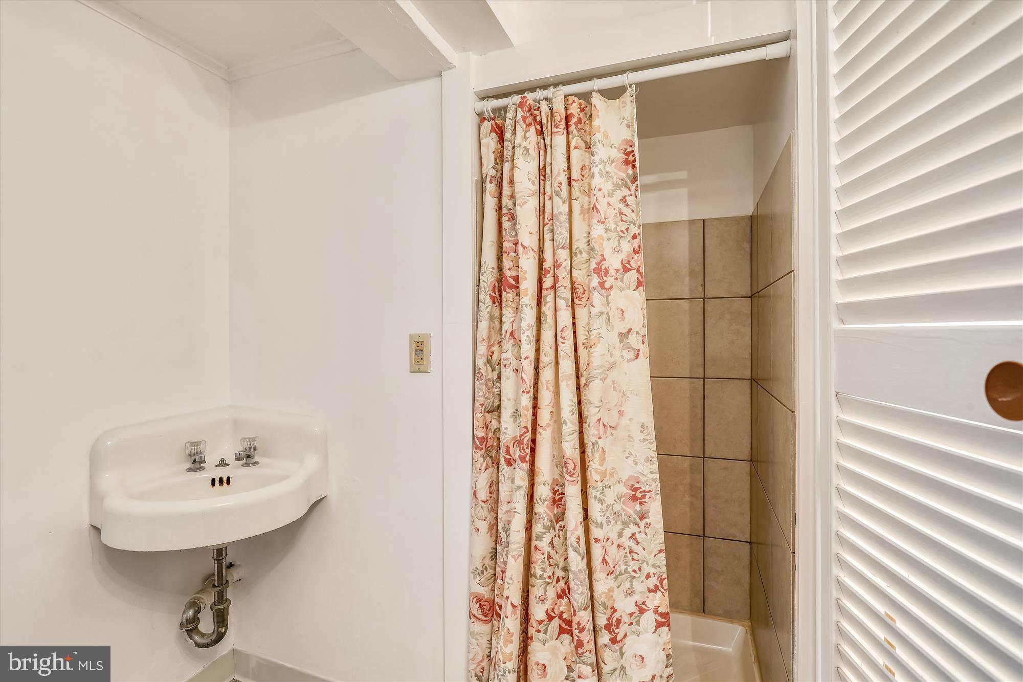 9029 Fairview Road Silver Spring, MD 20910 - Photo 38 of 64 lower level full bath