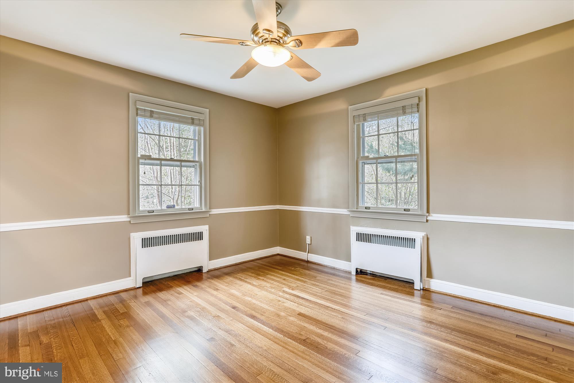 9029 Fairview Road Silver Spring, MD 20910 - Photo 5 of 64 Proper dining room