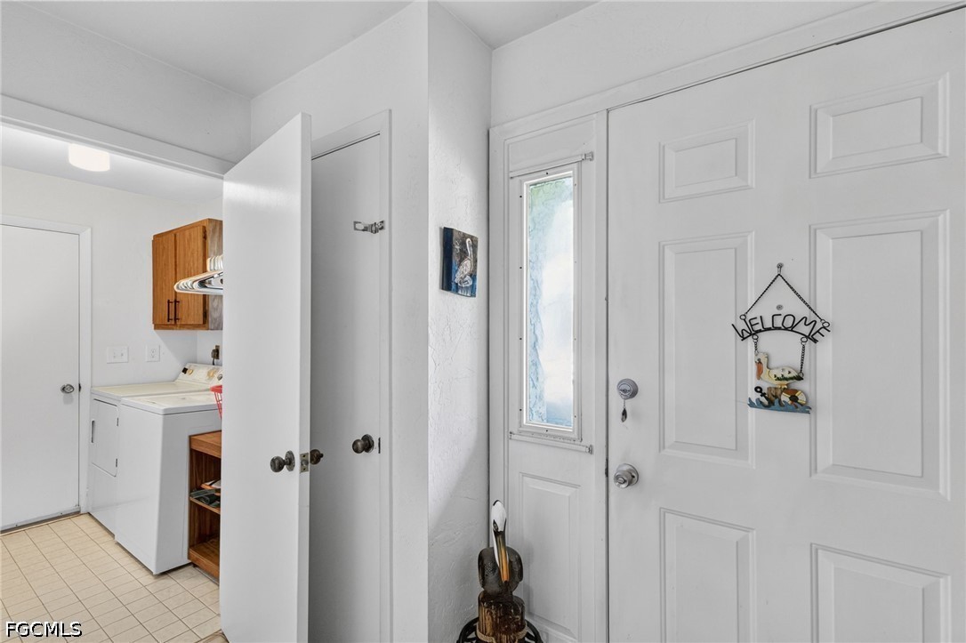 2132 Southwest 14th Place Cape Coral, FL 33991 - Photo 7 of 35