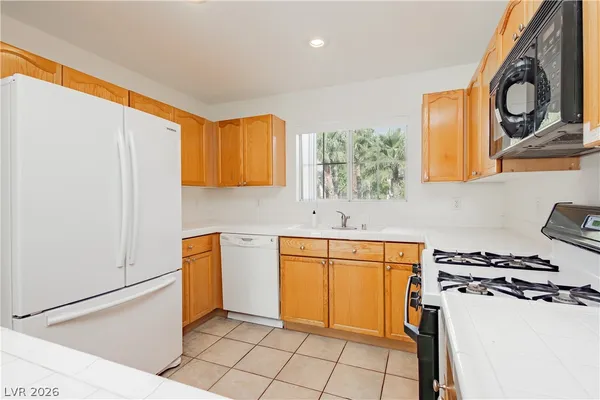 $1,795 | 301 Pine Haven Street, Unit 203, Las Vegas, NV 89144