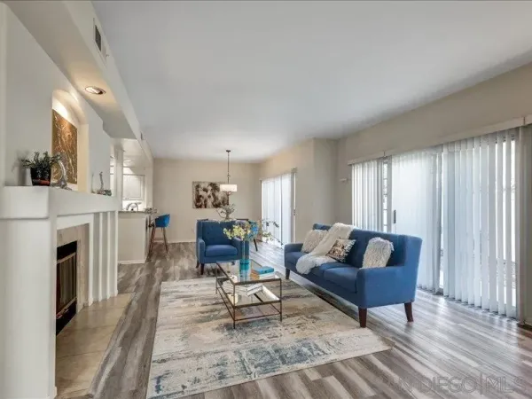 $4,800 | 8641 Via Mallorca, Unit F, La Jolla, CA 92037