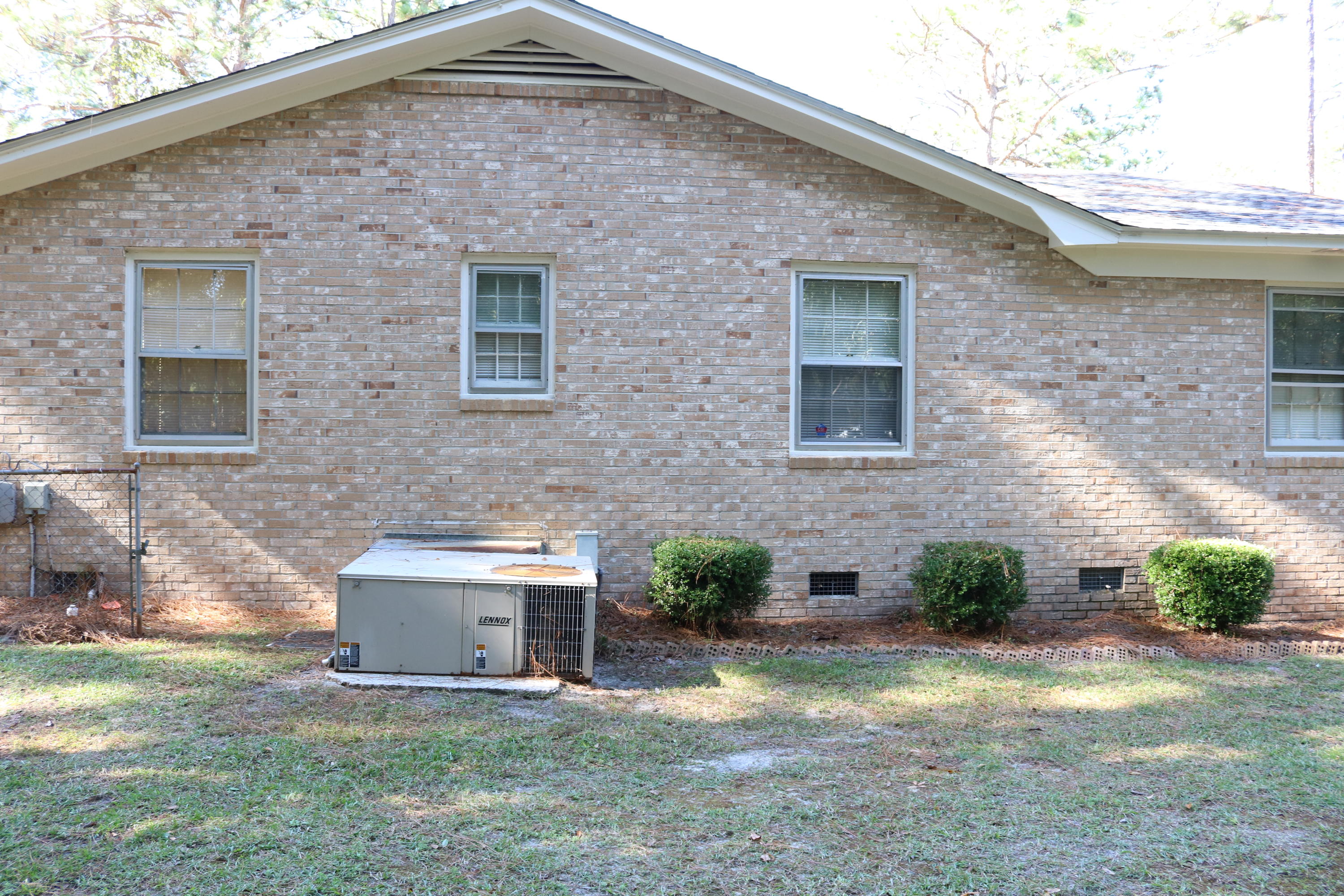 147 Waverly Road Walterboro, SC 29488 - Photo 5 of 42 IMG_4263