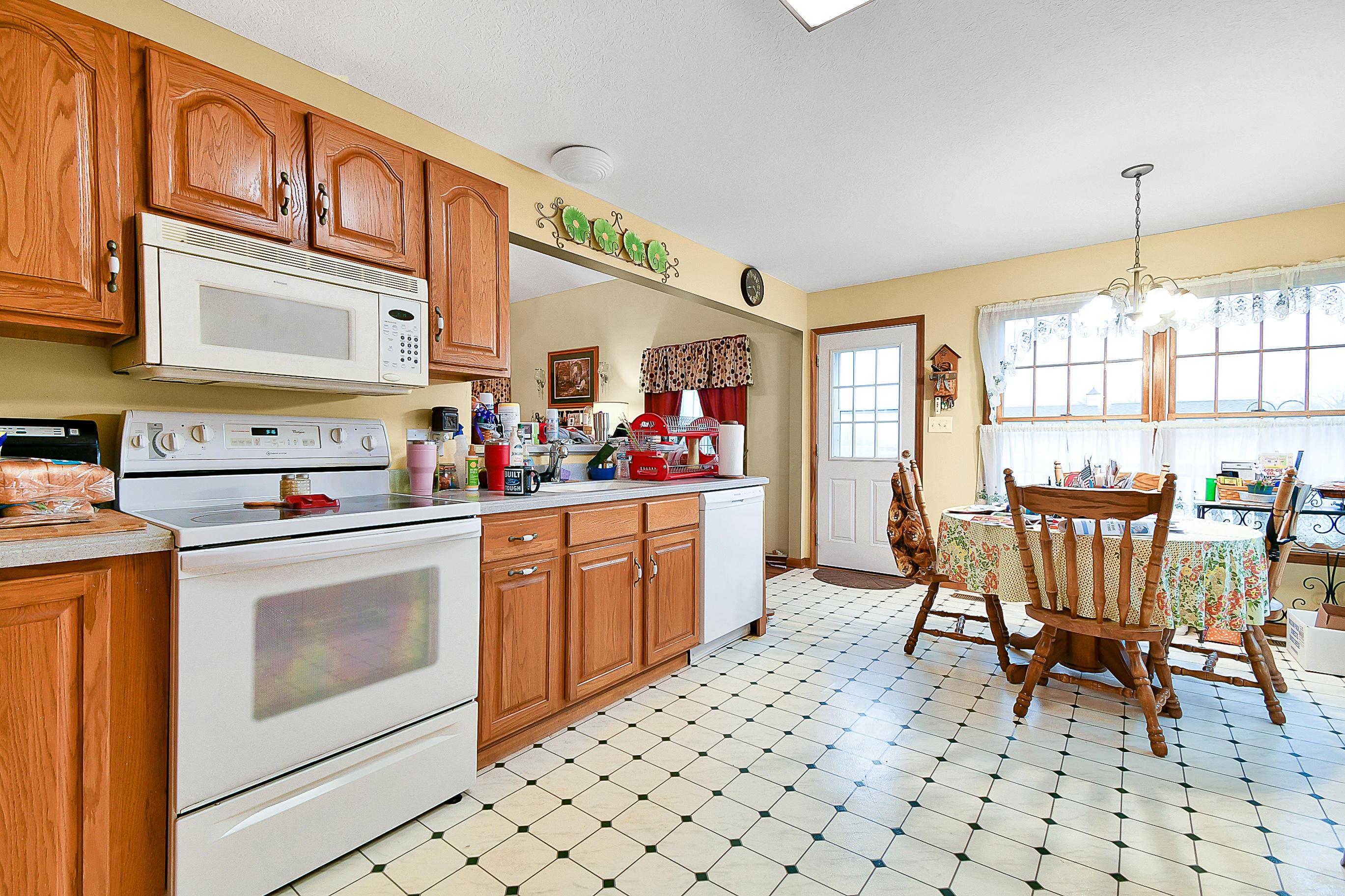 256 Holder Road Baltimore, OH 43105 - Photo 15 of 76 Gallery Image 15