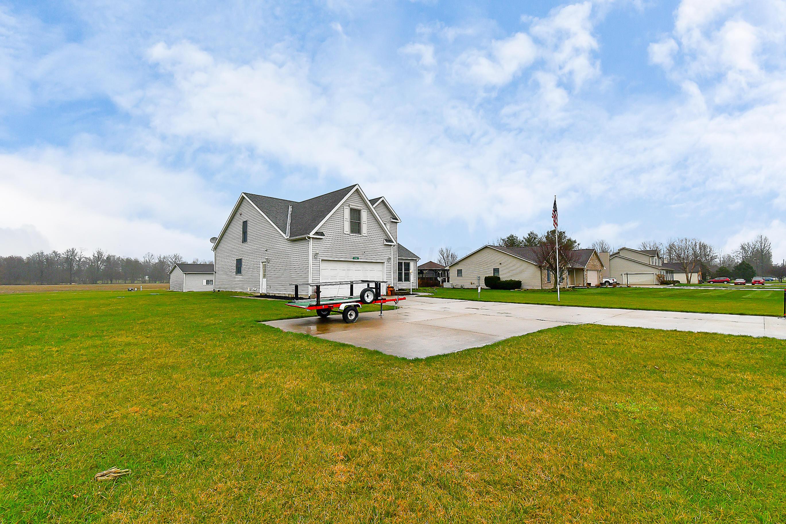 256 Holder Road Baltimore, OH 43105 - Photo 3 of 76 Gallery Image 3