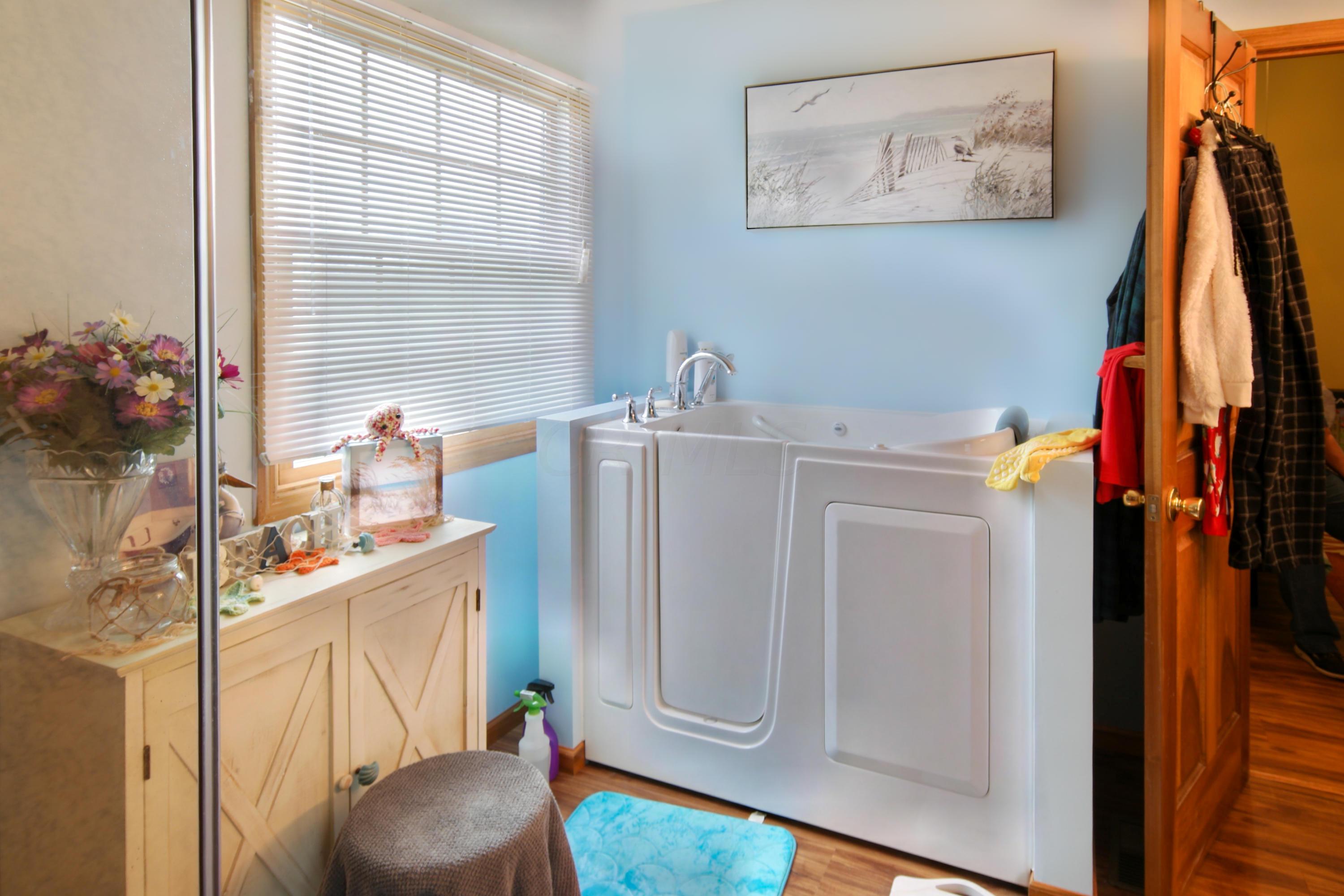 256 Holder Road Baltimore, OH 43105 - Photo 31 of 76 Gallery Image 31