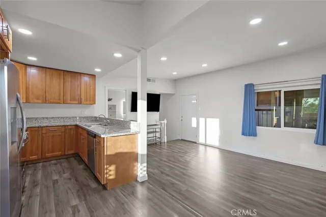 $550,000 | 1523 East Windsor Road, Unit 209A, Glendale, CA 91205