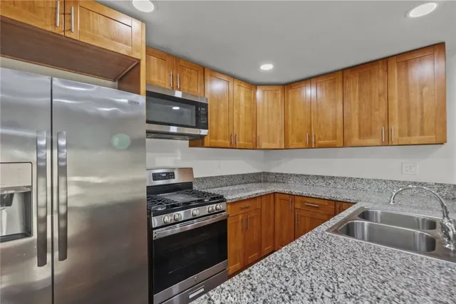 $550,000 | 1523 East Windsor Road, Unit 209A, Glendale, CA 91205