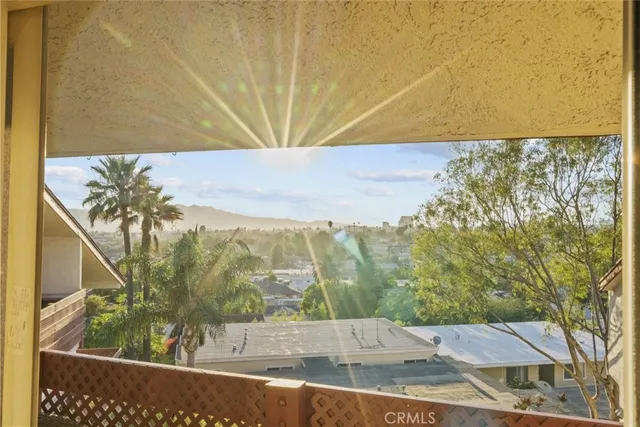 $550,000 | 1523 East Windsor Road, Unit 209A, Glendale, CA 91205