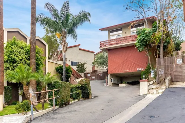$550,000 | 1523 East Windsor Road, Unit 209A, Glendale, CA 91205