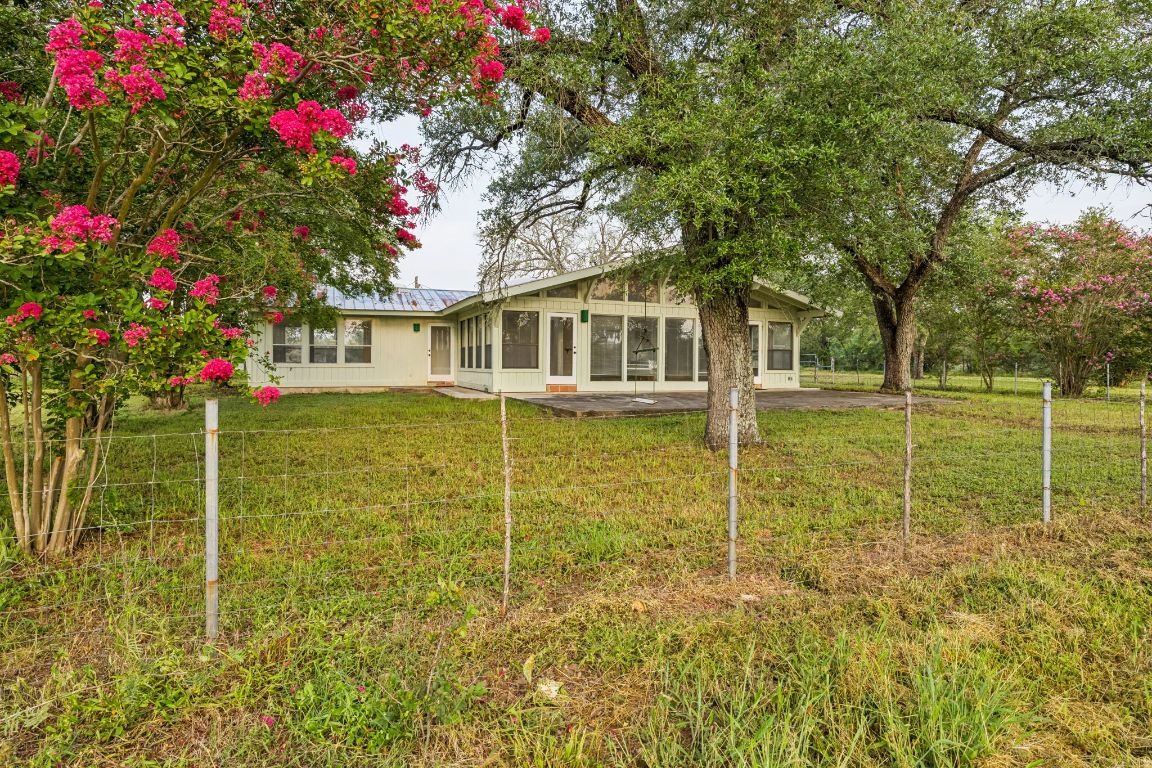 9611 Wilke Road Kingsbury, TX 78638 - Photo 7 of 23 a house view with a garden space