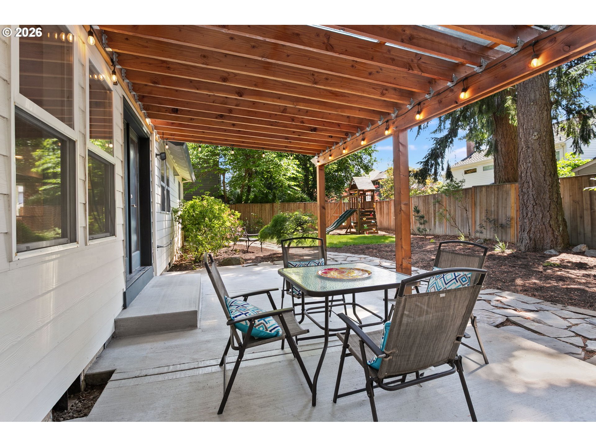 16550 Southwest Peninsula Court Beaverton, OR 97006 - Photo 40 of 45