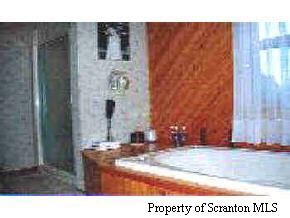 1107 Oakmont Road Clarks Summit, PA 18411 - Photo 5 of 5 Gallery Image 5
