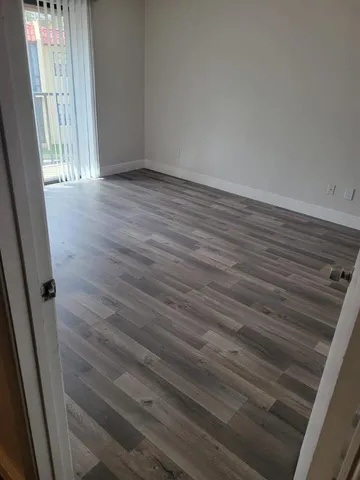 $1,450 | 2050 Oleander Boulevard, Unit 105, Fort Pierce, FL 34950