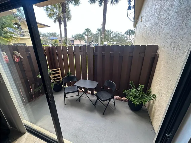 $1,450 | 2050 Oleander Boulevard, Unit 105, Fort Pierce, FL 34950