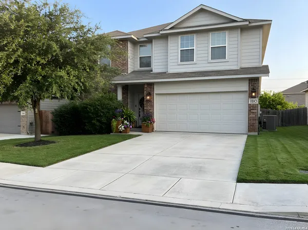 $2,550 | 1810 Golden Maple, San Antonio, TX 78245