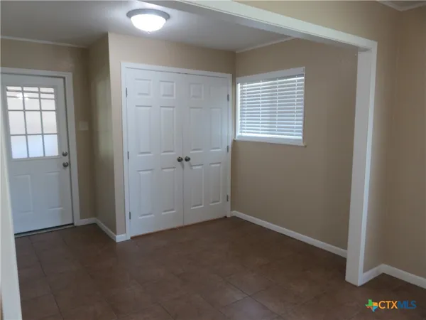 $1,975 | 1339 Mockingbird Lane, Seguin, TX 78155