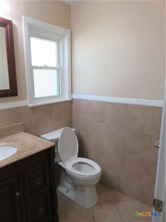 $1,975 | 1339 Mockingbird Lane, Seguin, TX 78155