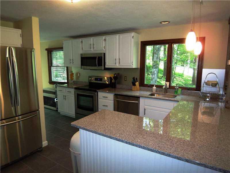 253 Clay Hill Road Cape Neddick, ME 03902 - Photo 4 of 16 Kitchen.