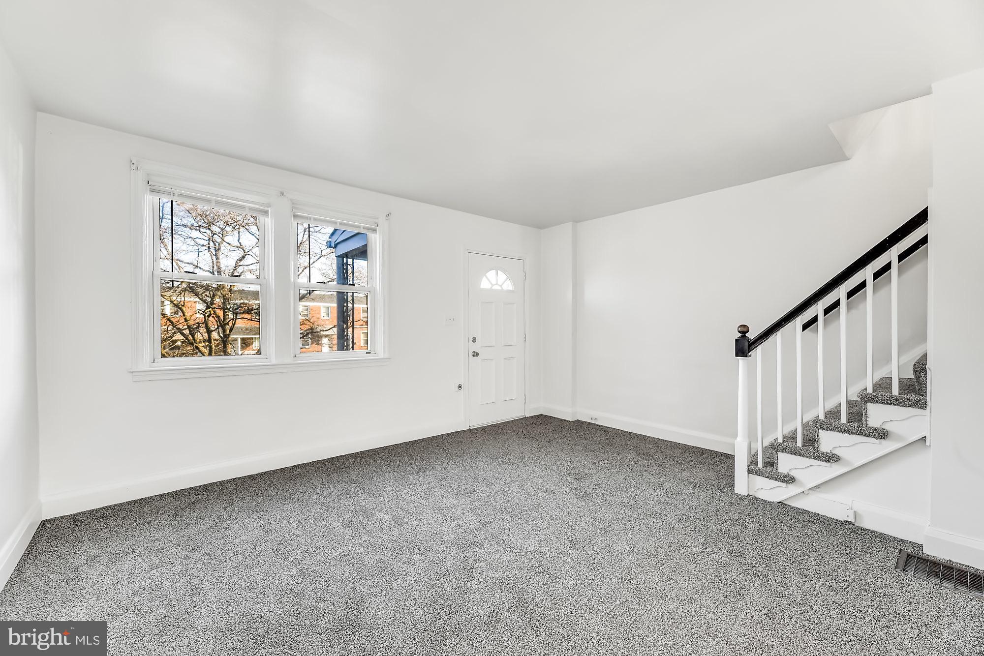 225 West Edgevale Road Baltimore, MD 21225 - Photo 5 of 25 Natural light galore
