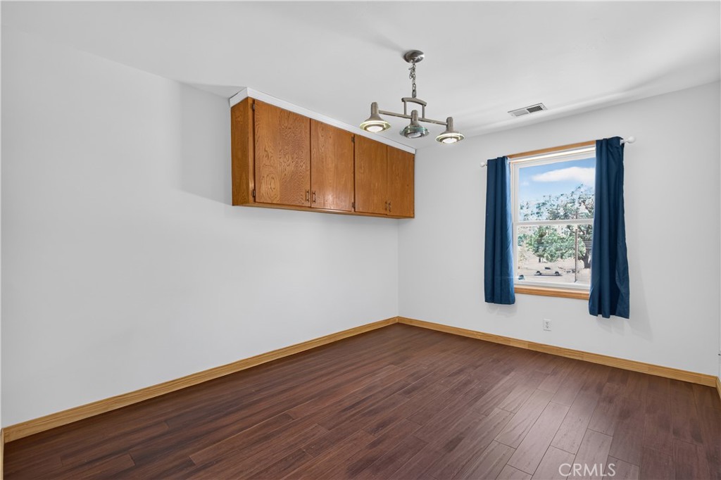 871 Lebec Road Lebec, CA 93243 - Photo 8 of 28 Gallery Image 8