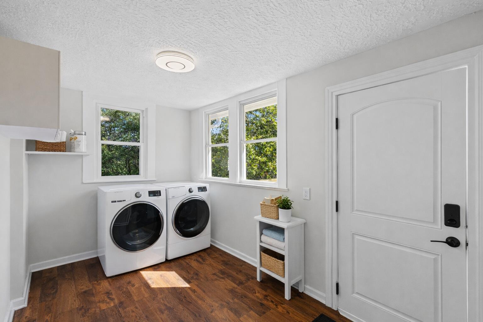 1232 Hickman Road Augusta, GA 30904 - Photo 20 of 32 Virtually Staged Laundry Room