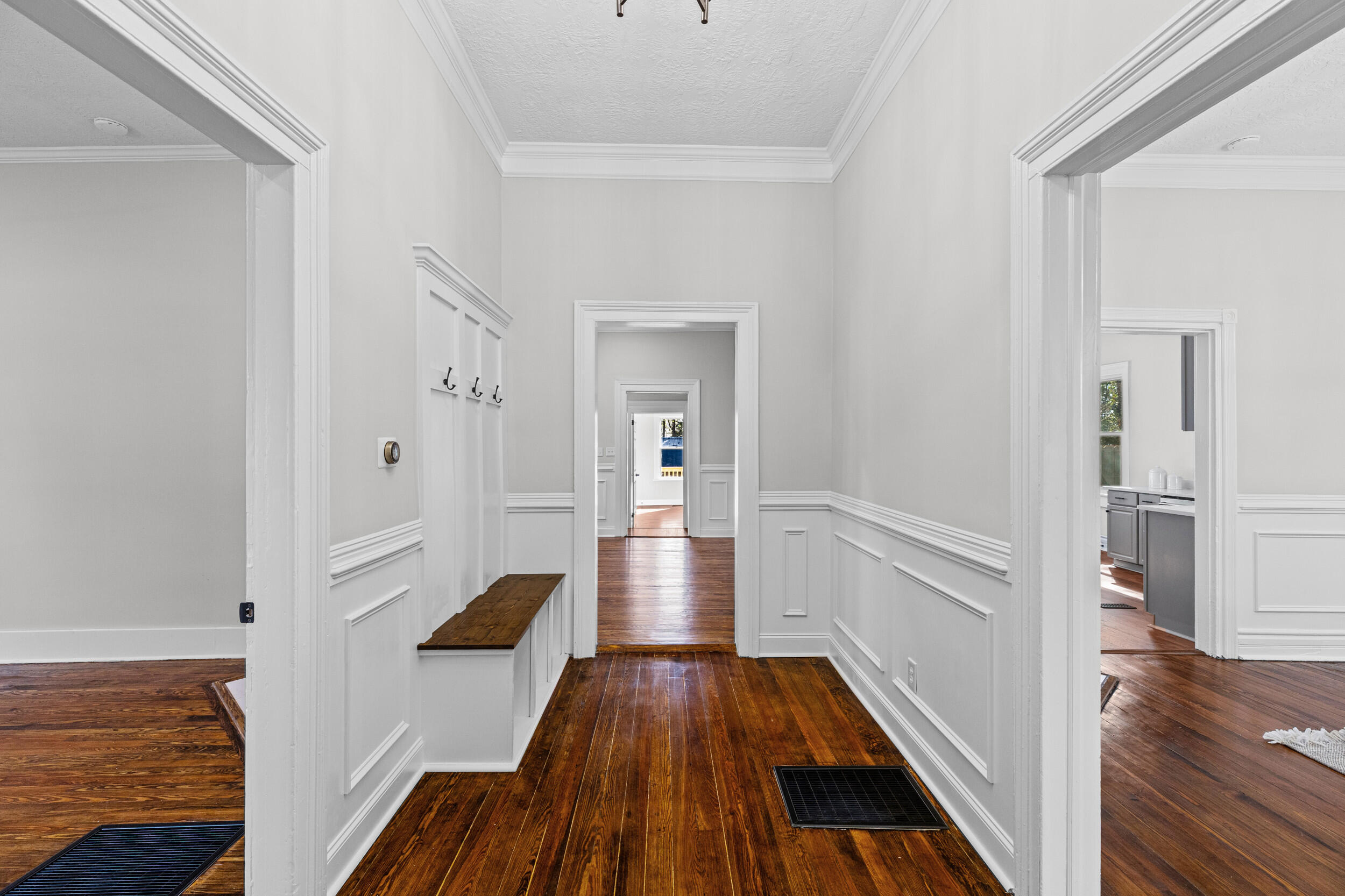 1232 Hickman Road Augusta, GA 30904 - Photo 3 of 32 2026-03-18_1232_hickman_rd-srm-05