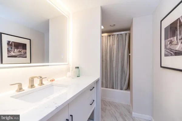$400,000 | 10204 Valley Forge Circle, Unit 204, King of Prussia, PA 19406