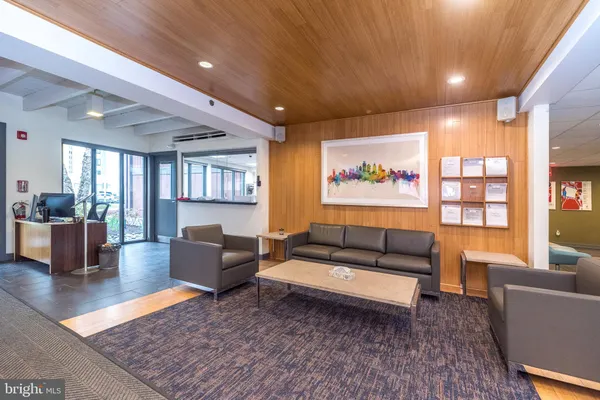 $400,000 | 10204 Valley Forge Circle, Unit 204, King of Prussia, PA 19406