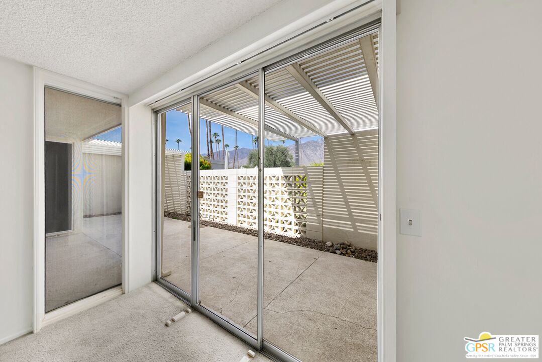 1847 Sandcliff Road Palm Springs, CA 92264 - Photo 19 of 43 Gallery Image 19