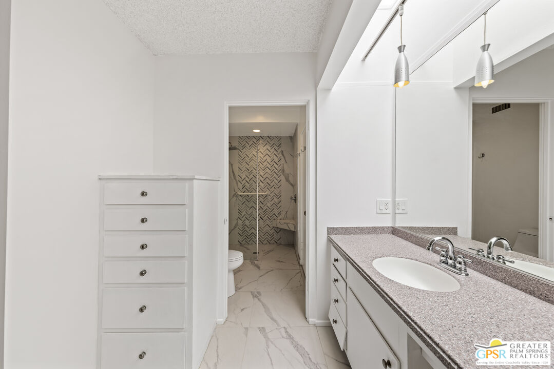 1847 Sandcliff Road Palm Springs, CA 92264 - Photo 29 of 43 Gallery Image 29