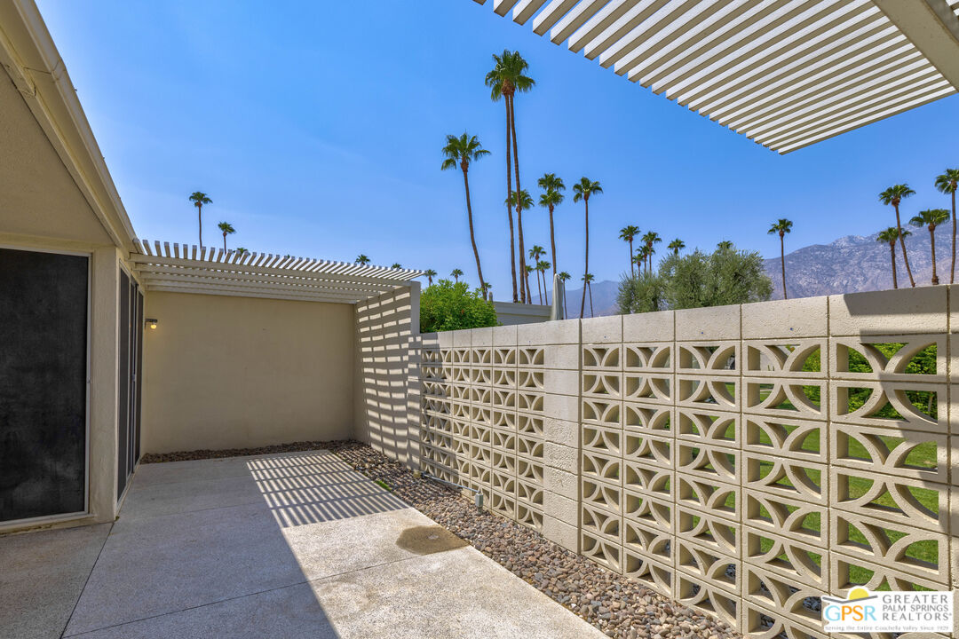 1847 Sandcliff Road Palm Springs, CA 92264 - Photo 35 of 43 Gallery Image 35