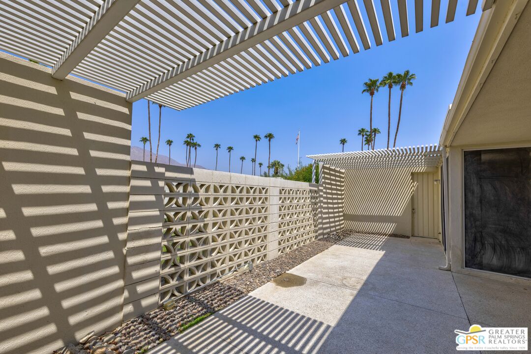 1847 Sandcliff Road Palm Springs, CA 92264 - Photo 37 of 43 Gallery Image 37