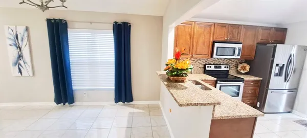 $1,900 | 6043 Pointe Pleasant Boulevard, Wesley Chapel, FL 33545