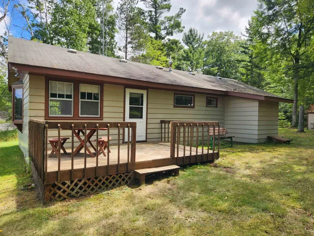 $307,500 | 1544 Lotus Lane, Eagle River, WI 54521