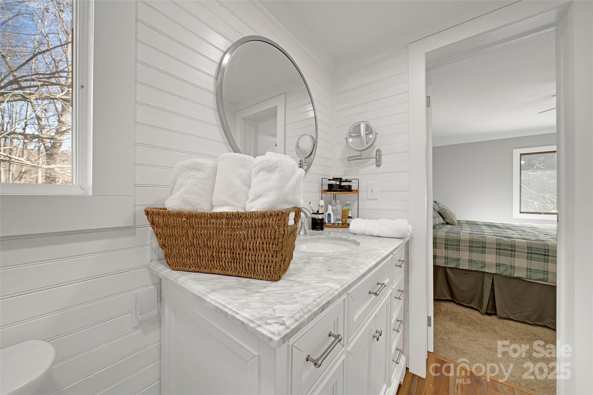 2201 Pigeon Roost Road Green Mountain, NC 28740 - Photo 15 of 36