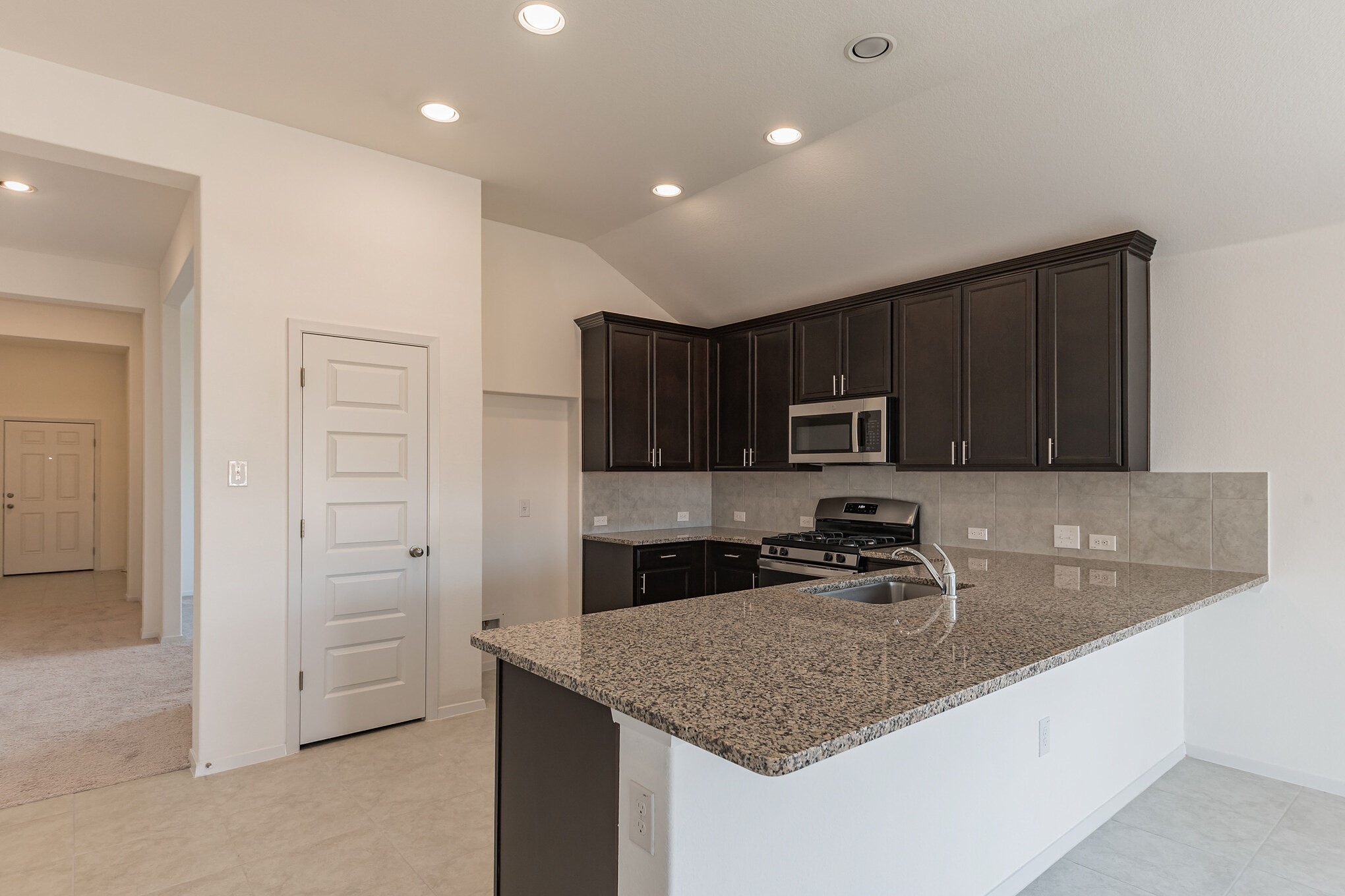 110 Watercourse Way Bastrop, TX 78602 - Photo 5 of 31