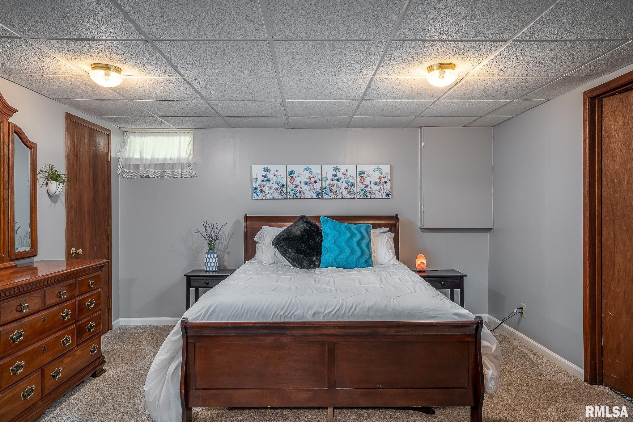 208 Westerfield Road Davenport, IA 52806 - Photo 20 of 22 Gallery Image 20