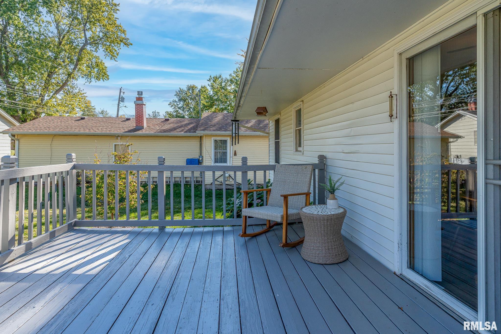 208 Westerfield Road Davenport, IA 52806 - Photo 21 of 22 Gallery Image 21
